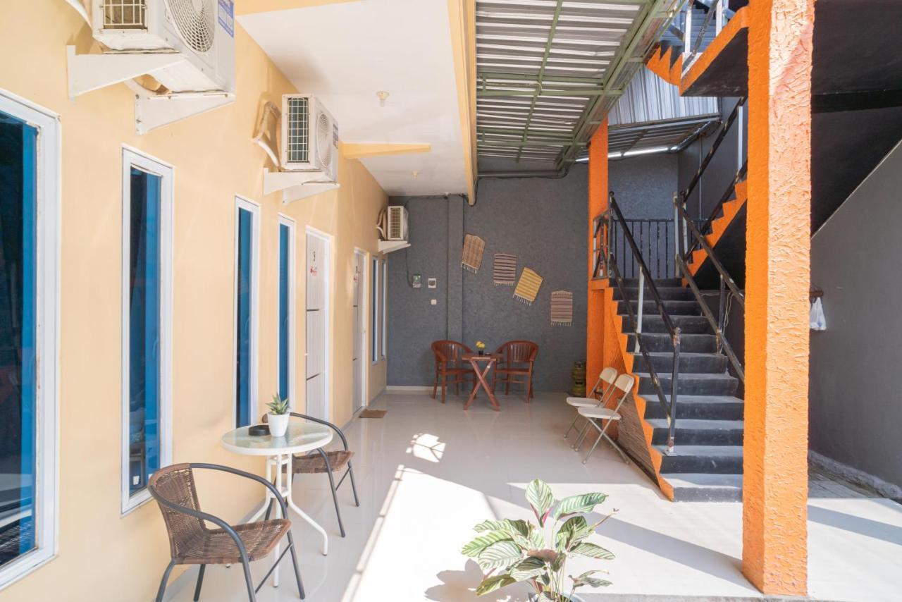 فندق Reddoorz Syariah At Winong Nganjuk المظهر الخارجي الصورة