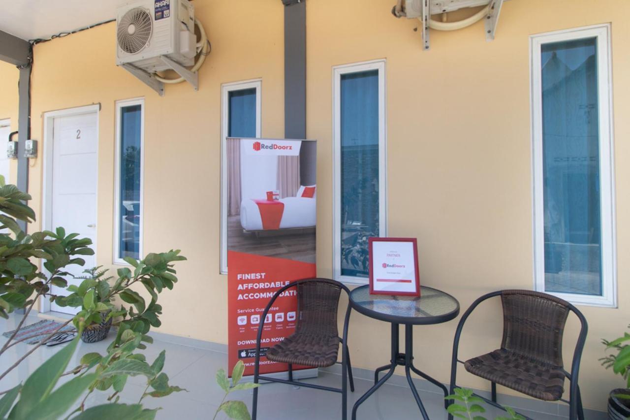 فندق Reddoorz Syariah At Winong Nganjuk المظهر الخارجي الصورة
